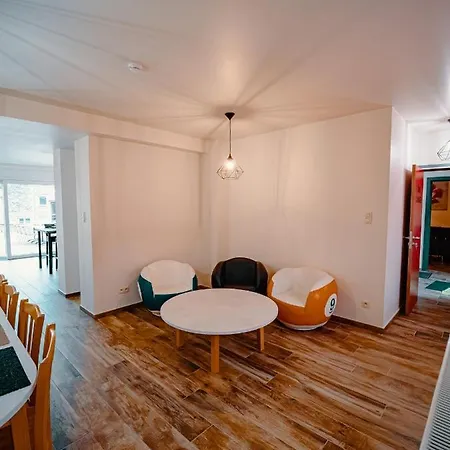 La Porte Du Paradis בית נופש