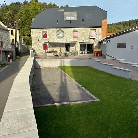 La Porte Du Paradis 펜션 Viroinval